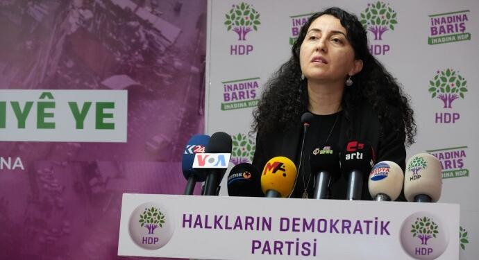 Günay: Savaş için ‘ansızın gelen’ iktidar depremde günlerce yoktu